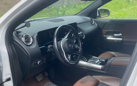 Mercedes-Benz GLA, 2020 год, 4 500 000 рублей, 10 фотография
