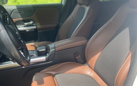 Mercedes-Benz GLA, 2020 год, 4 500 000 рублей, 12 фотография