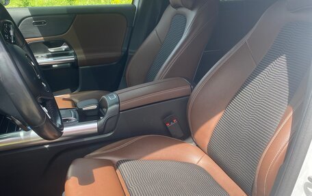 Mercedes-Benz GLA, 2020 год, 4 500 000 рублей, 13 фотография