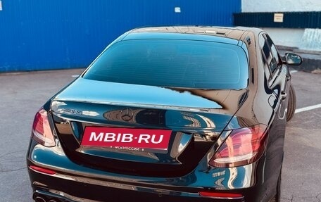 Mercedes-Benz E-Класс, 2016 год, 3 450 000 рублей, 3 фотография