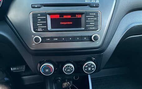 KIA Rio III рестайлинг, 2015 год, 1 090 000 рублей, 15 фотография