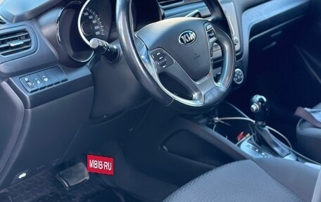 KIA Rio III рестайлинг, 2015 год, 1 090 000 рублей, 9 фотография