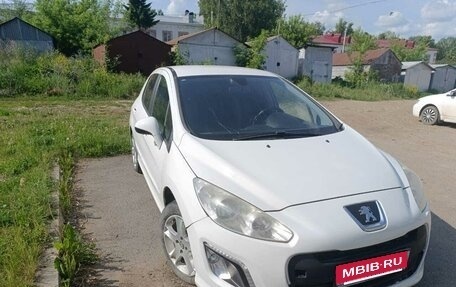 Peugeot 308 II, 2012 год, 610 000 рублей, 3 фотография