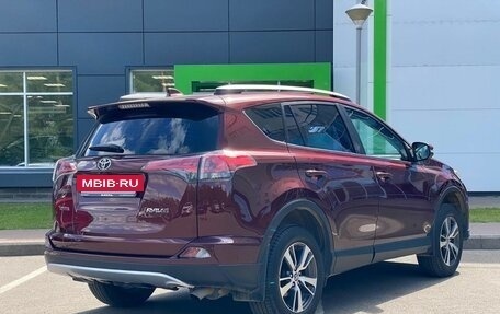 Toyota RAV4, 2017 год, 2 300 000 рублей, 5 фотография