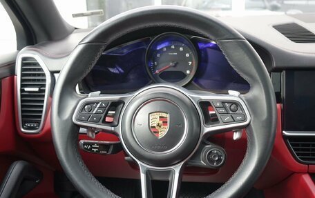Porsche Cayenne III, 2021 год, 7 990 000 рублей, 10 фотография