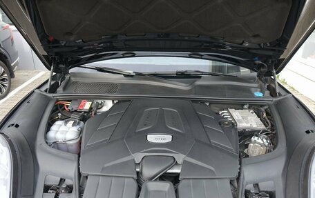 Porsche Cayenne III, 2021 год, 7 990 000 рублей, 21 фотография