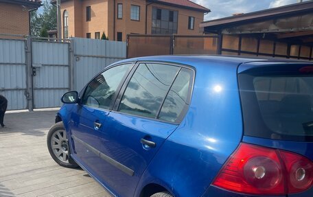 Volkswagen Golf V, 2004 год, 600 000 рублей, 6 фотография