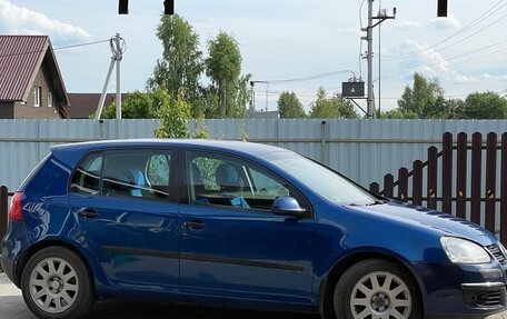 Volkswagen Golf V, 2004 год, 600 000 рублей, 8 фотография
