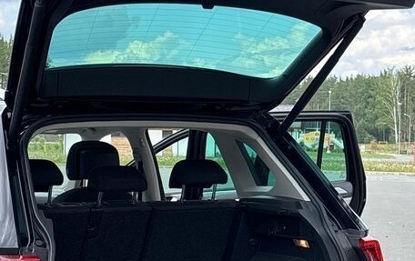 Volkswagen Tiguan II, 2017 год, 3 300 000 рублей, 4 фотография