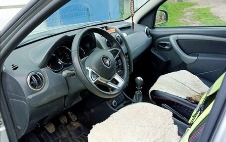 Renault Duster I рестайлинг, 2019 год, 1 700 000 рублей, 3 фотография