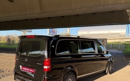 Mercedes-Benz Vito, 2021 год, 7 500 000 рублей, 4 фотография