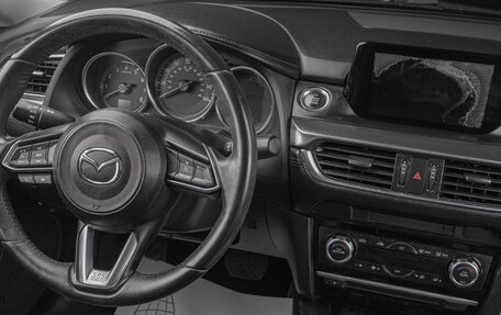 Mazda 6, 2016 год, 1 799 000 рублей, 18 фотография