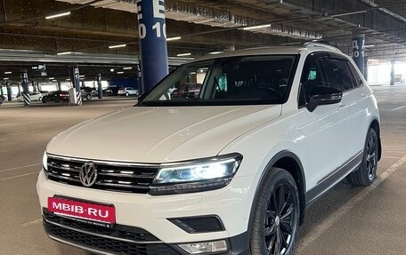Volkswagen Tiguan II, 2017 год, 2 690 000 рублей, 6 фотография
