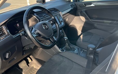 Volkswagen Tiguan II, 2017 год, 2 690 000 рублей, 17 фотография