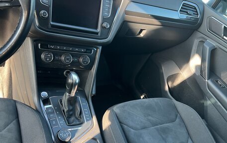 Volkswagen Tiguan II, 2017 год, 2 690 000 рублей, 18 фотография