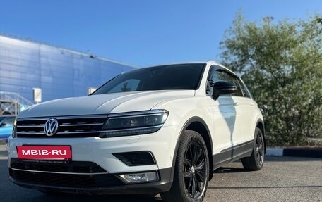 Volkswagen Tiguan II, 2017 год, 2 690 000 рублей, 30 фотография