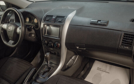 Toyota Corolla, 2011 год, 1 349 000 рублей, 10 фотография