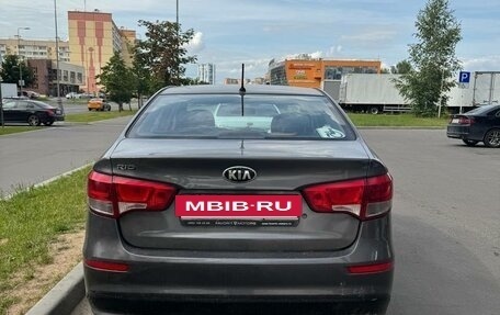 KIA Rio III рестайлинг, 2015 год, 750 000 рублей, 2 фотография