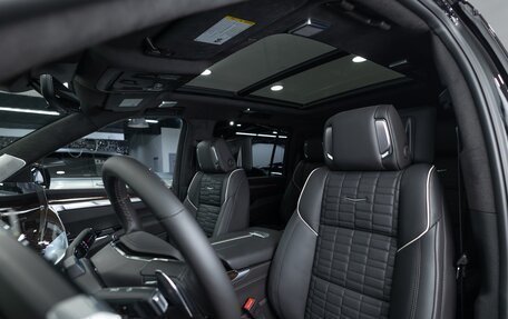 Cadillac Escalade V, 2025 год, 22 490 000 рублей, 9 фотография