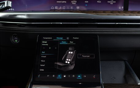 Cadillac Escalade V, 2025 год, 22 490 000 рублей, 24 фотография