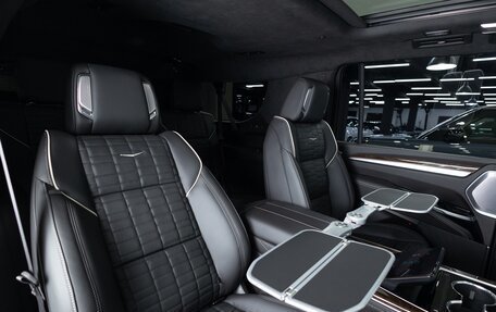 Cadillac Escalade V, 2025 год, 22 490 000 рублей, 37 фотография