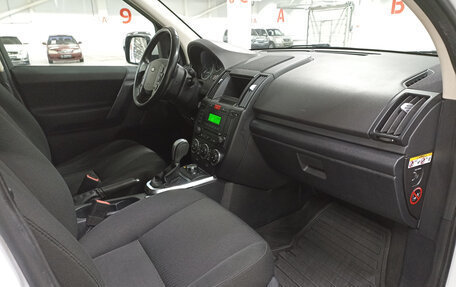 Land Rover Freelander II рестайлинг 2, 2012 год, 1 589 950 рублей, 15 фотография