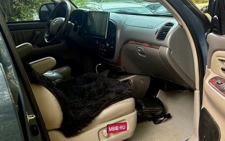 Toyota Sequoia II рестайлинг, 2005 год, 2 450 000 рублей, 10 фотография