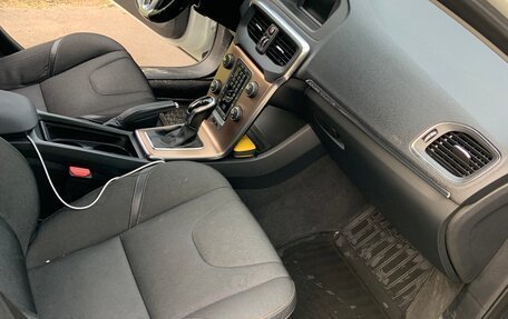 Volvo V40 Cross Country I, 2014 год, 1 300 000 рублей, 7 фотография
