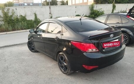 Hyundai Solaris II рестайлинг, 2016 год, 479 000 рублей, 3 фотография