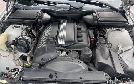 BMW 5 серия, 2001 год, 850 000 рублей, 7 фотография
