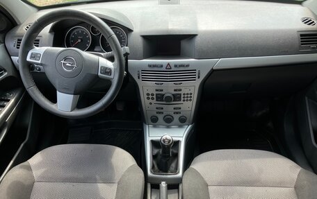 Opel Astra H, 2011 год, 600 000 рублей, 4 фотография