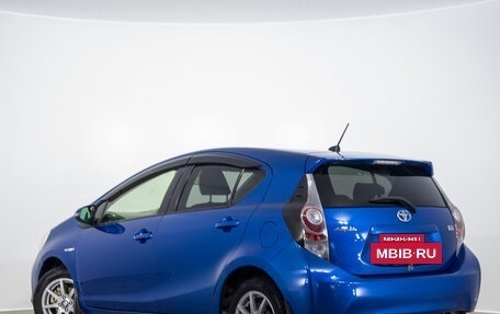 Toyota Aqua I, 2012 год, 1 099 000 рублей, 7 фотография
