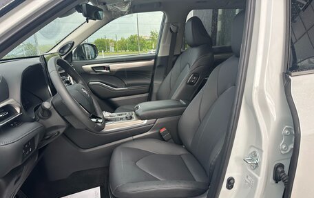Toyota Highlander, 2025 год, 5 250 000 рублей, 10 фотография