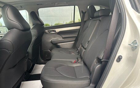 Toyota Highlander, 2025 год, 5 250 000 рублей, 13 фотография