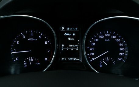 Hyundai Santa Fe III рестайлинг, 2016 год, 2 010 000 рублей, 13 фотография