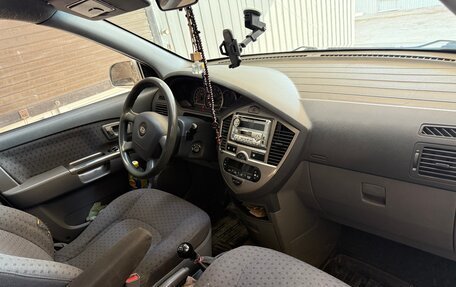 KIA Carens I (RS), 2005 год, 399 999 рублей, 7 фотография