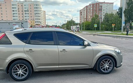 KIA cee'd I рестайлинг, 2010 год, 1 000 000 рублей, 4 фотография