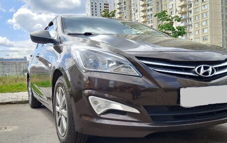 Hyundai Solaris II рестайлинг, 2015 год, 1 200 000 рублей, 3 фотография