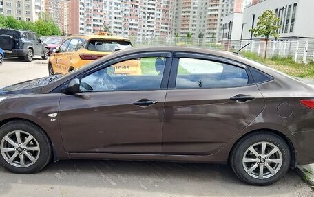 Hyundai Solaris II рестайлинг, 2015 год, 1 200 000 рублей, 6 фотография