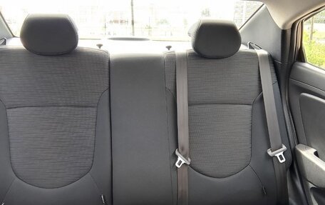 Hyundai Solaris II рестайлинг, 2015 год, 1 200 000 рублей, 9 фотография