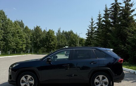 Toyota RAV4, 2020 год, 3 590 000 рублей, 7 фотография