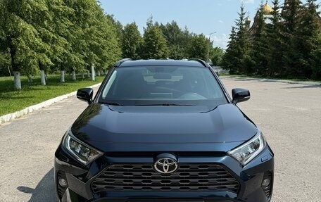 Toyota RAV4, 2020 год, 3 590 000 рублей, 13 фотография