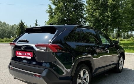 Toyota RAV4, 2020 год, 3 590 000 рублей, 14 фотография