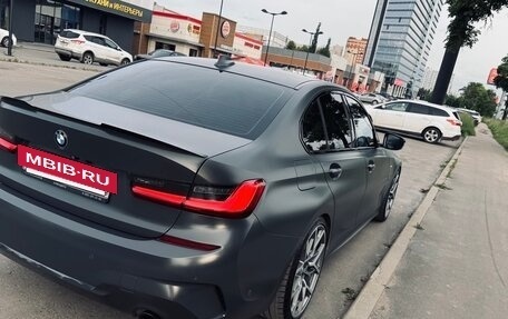 BMW 3 серия, 2019 год, 4 950 000 рублей, 4 фотография