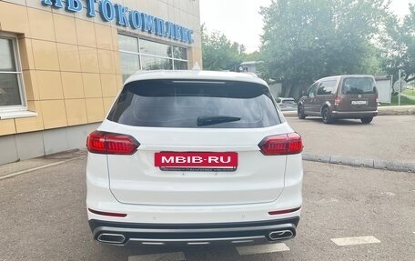 Chery Tiggo 8 Pro, 2022 год, 1 900 000 рублей, 5 фотография