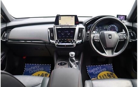 Toyota Crown, 2020 год, 2 650 055 рублей, 7 фотография