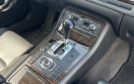 Audi A8, 2005 год, 999 999 рублей, 15 фотография