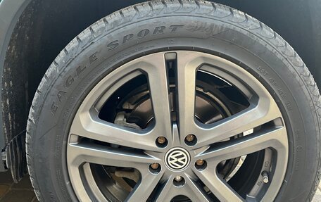 Volkswagen Tiguan I, 2010 год, 1 100 000 рублей, 33 фотография