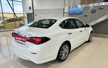 Infiniti Q70 I, 2016 год, 2 100 000 рублей, 4 фотография