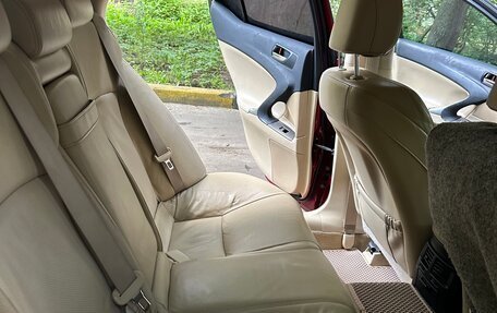 Lexus IS II рестайлинг 2, 2008 год, 1 600 000 рублей, 27 фотография